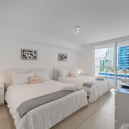Amazing High-Rise Condo @Brickell With Pool Miami Extérieur photo